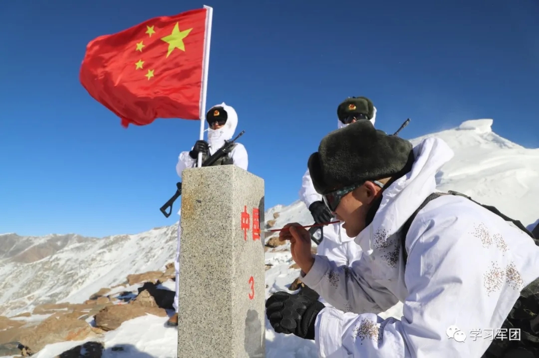 风雪边关,我所站立的地方是祖国!