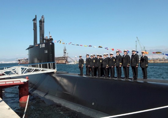 组图：希腊海军老式209潜艇升级AIP【2】