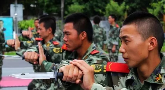 那些年武警部队用过的刺刀