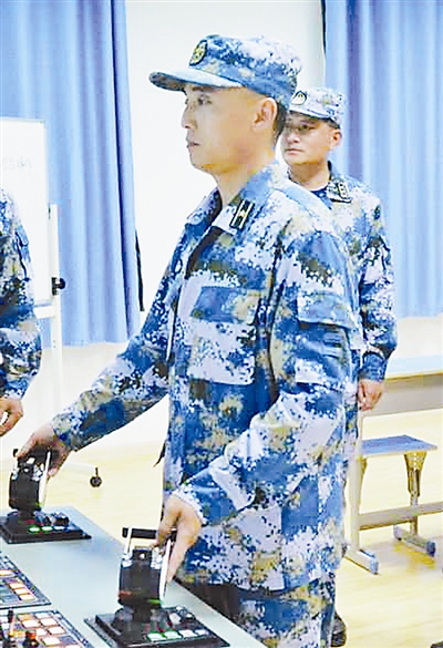 海军少校写给女儿的"萌漫家书" - 解放军报 - 中国军网