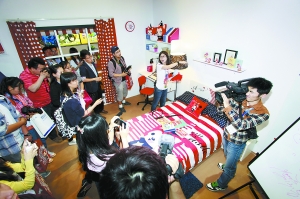 在今年5月举行的京交会上，用阿狸衍生产品搭建的“阿狸梦想屋”吸引了众多媒体的关注。