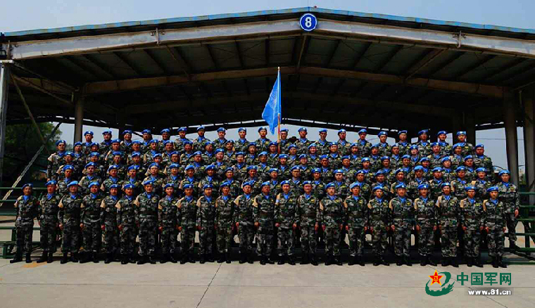 中国首支维和直升机分队圆满完成新年度首飞