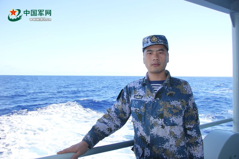海军上士高升,1988年出生于山东青岛,2006年入伍,曾任"郑和"舰弹药兵