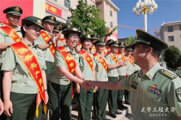 党的一百岁生日,武警工程大学乌鲁木齐校区这样祝福