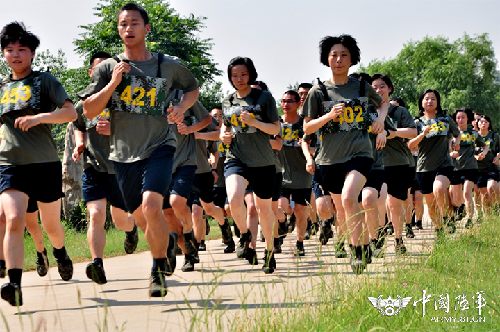 陆军2016年士兵提干保送考核圆满结束