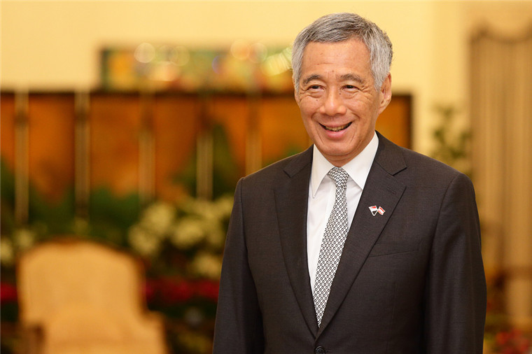 新加坡总理李显龙:相信中国有能力生产好的新冠疫苗