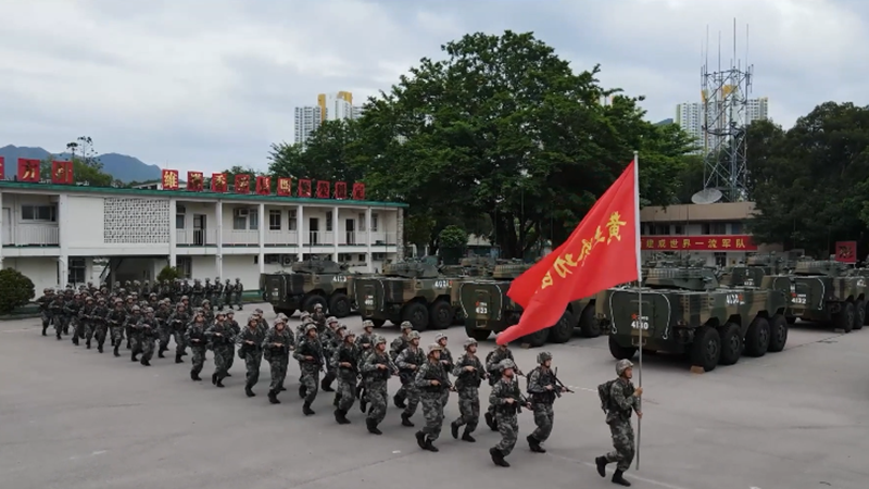 驻香港部队某旅装步一连宣传片《一颗心，一面旗》