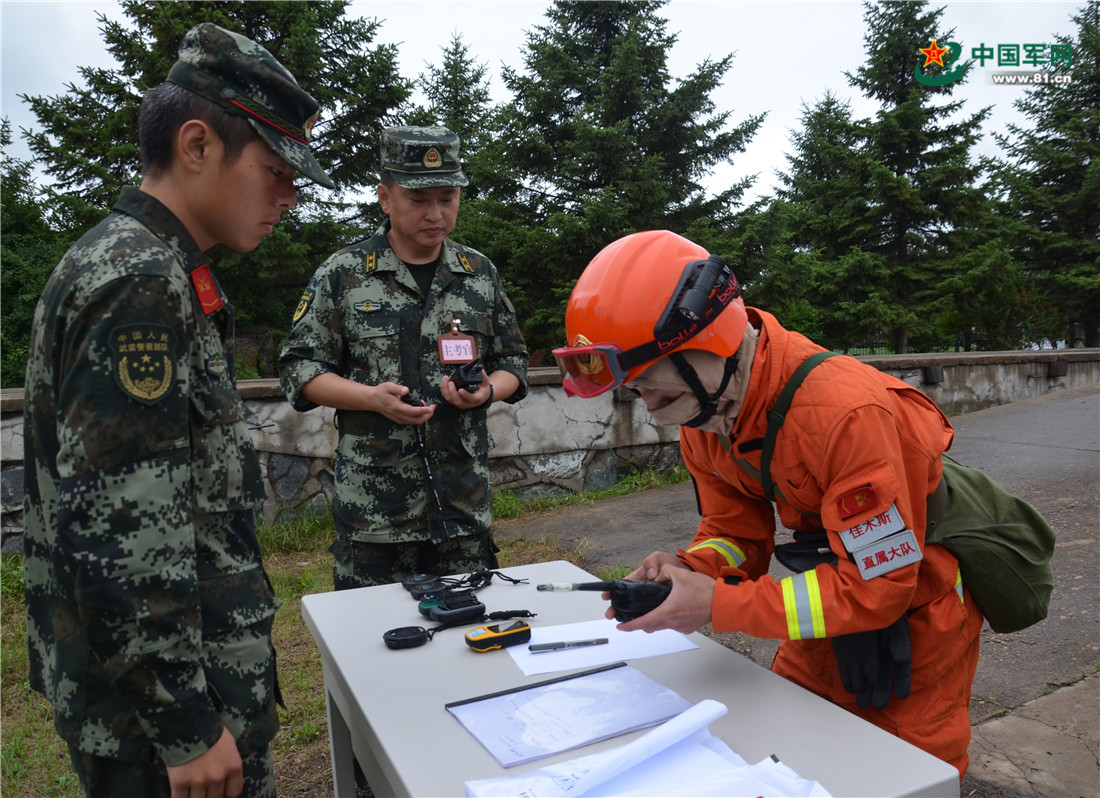 单兵队列训练教案下载_单兵队列训练教案下载