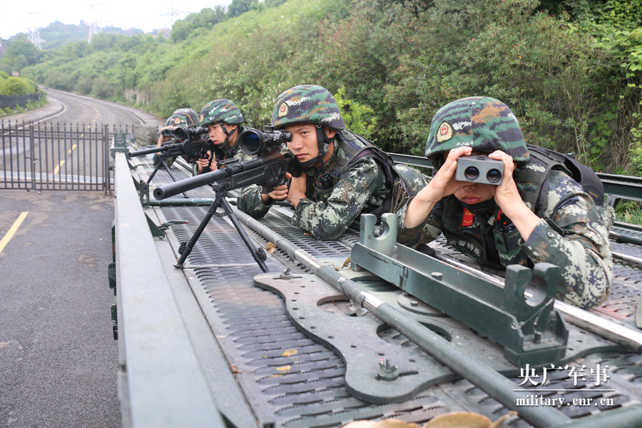 不服咱就训练场见武警宜昌支队夏季练兵忙