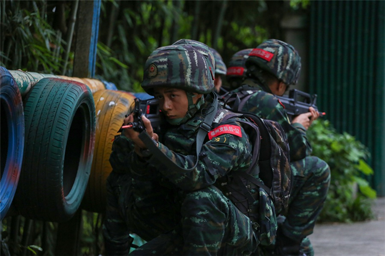 组图:武装追逃,山地搜剿,抢滩攻击…福建武警特战队开展实战化反恐