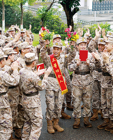 火箭军某旅多措并举激发练兵动力掠影