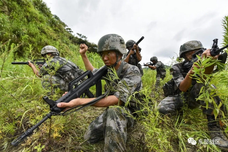 燃!侦察兵跨昼夜立体渗透