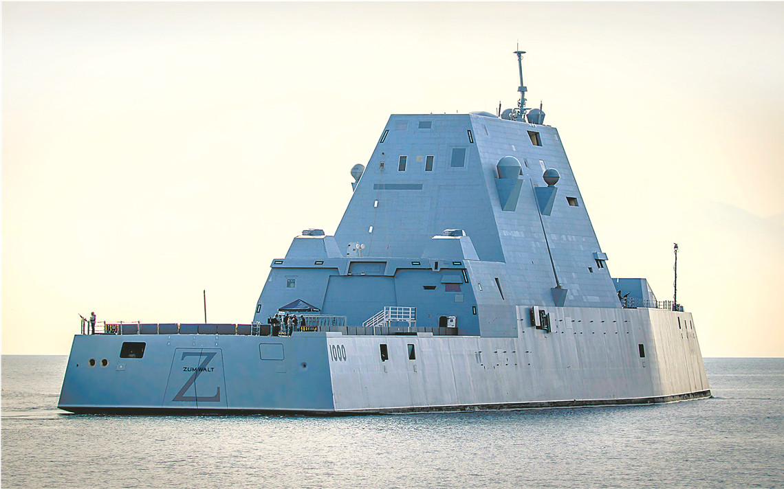 能安装电磁炮的朱姆沃尔特级驱逐舰.