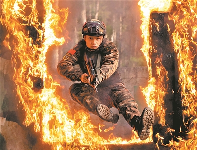 险象环生砺尖兵