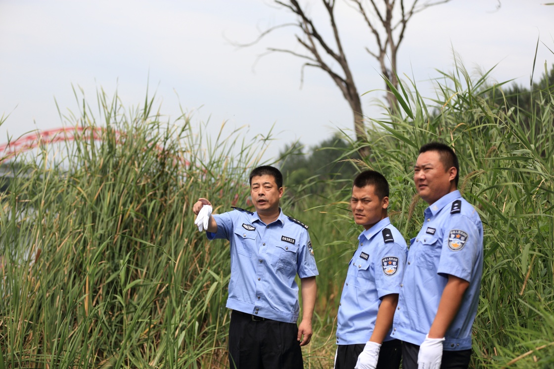 河北省秦皇岛市公安局原党委委员张岩:用生命兑现誓言